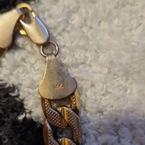 Men's Chain Bracelet - Picture 2 of 2